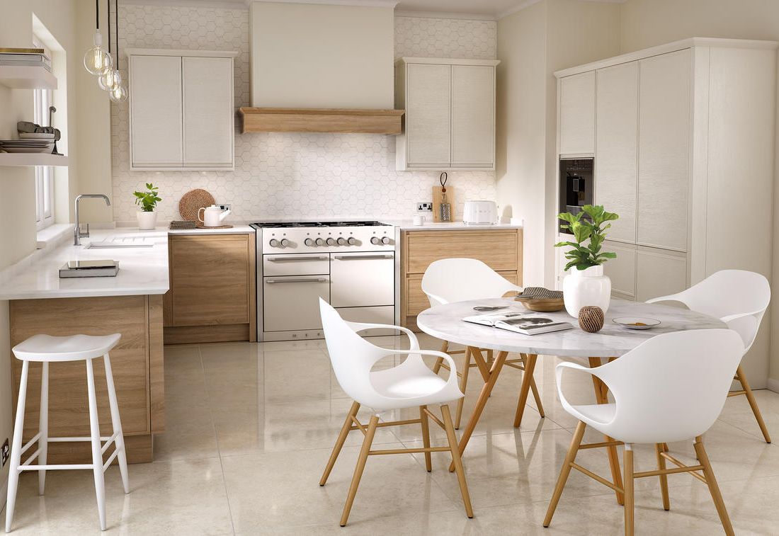 oak/white kitchen