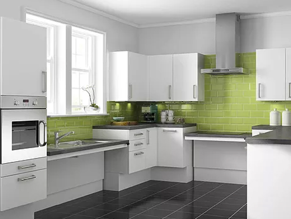 Green/White kitchen
